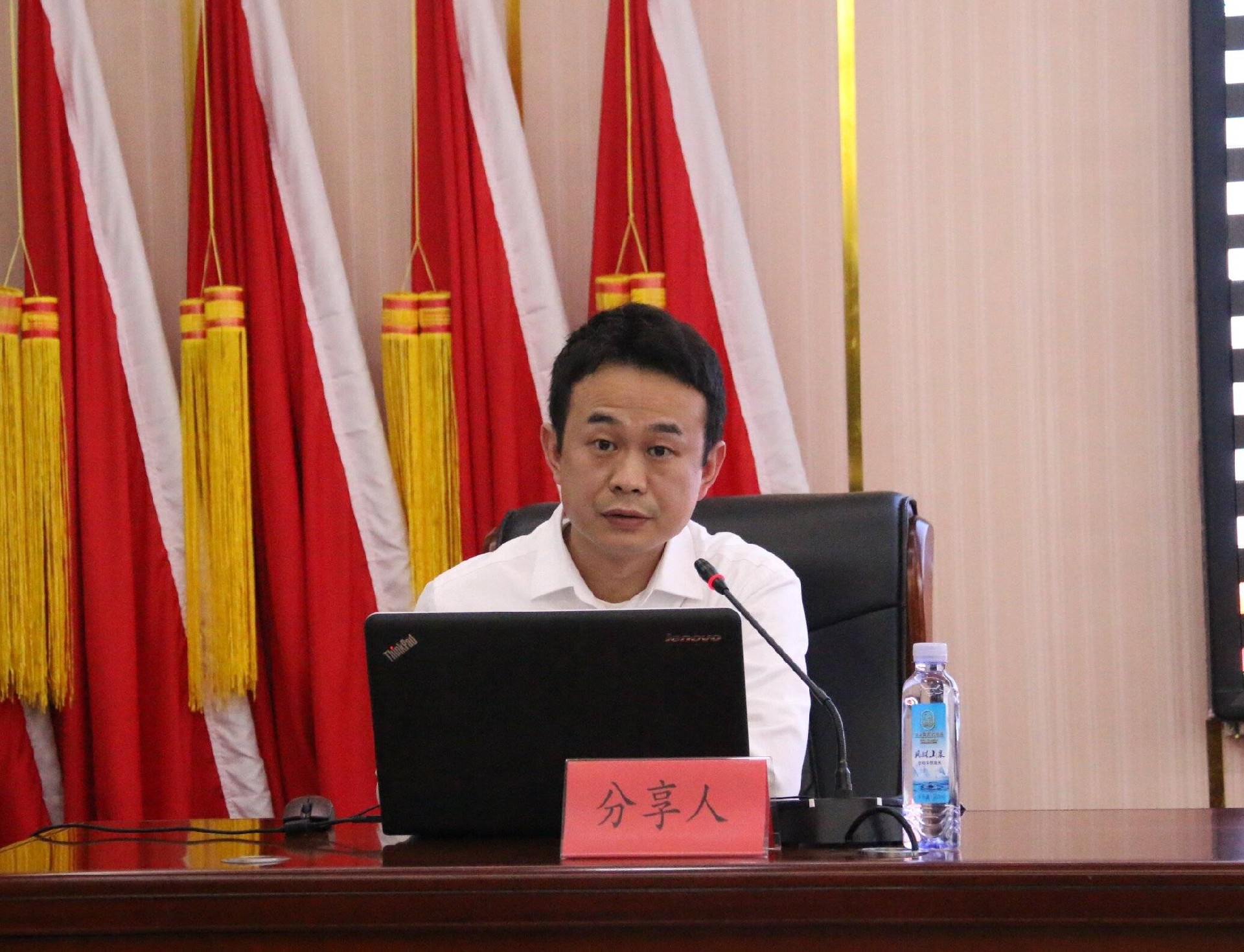 墨香四溢“書(shū)香中南”綻放思想之花—中南建設(shè)集團(tuán)“書(shū)香中南”讀書(shū)分享會(huì)精彩回顧（第一期③）